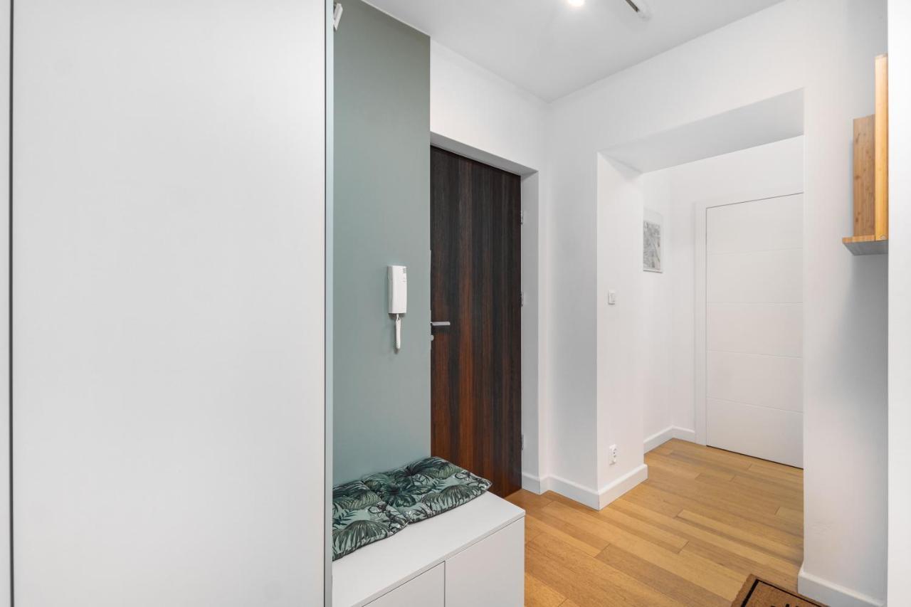 Hoza 36 By Homeprime Warsaw Exterior photo